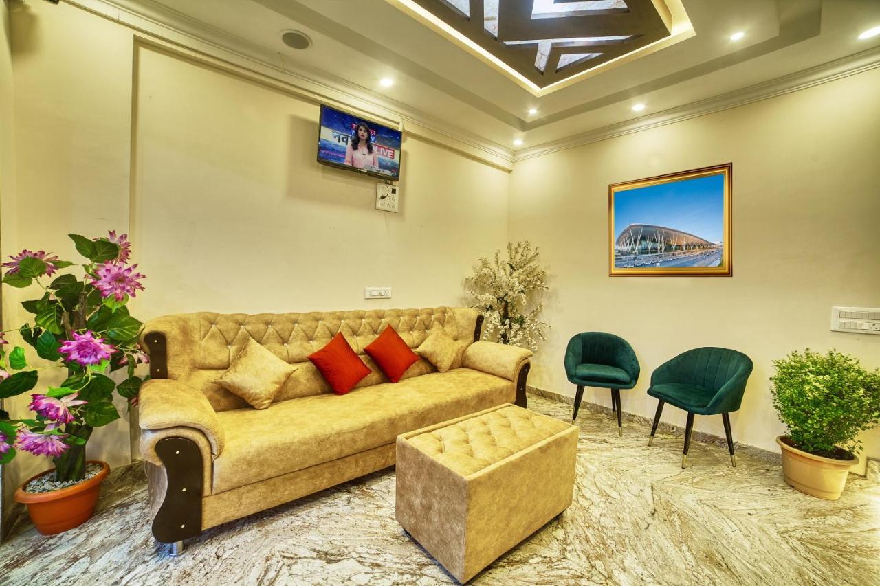Sm Royal Stay Hotel - Near Bangalore International Airport Devanahalli Exteriör bild
